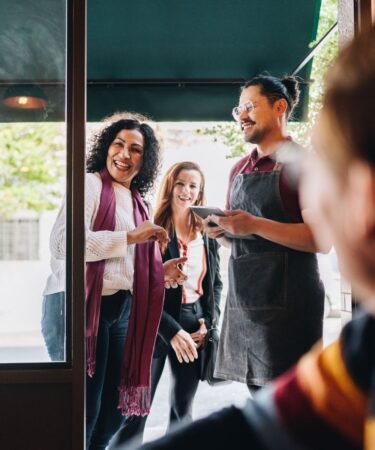 o que o marketing faz u não - traz clientes